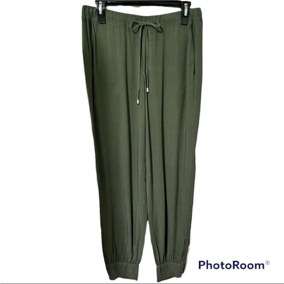 Splendid dusty olive pockets elastic legs Rayon Voile tracker Jogger Pant - Picture 8 of 8